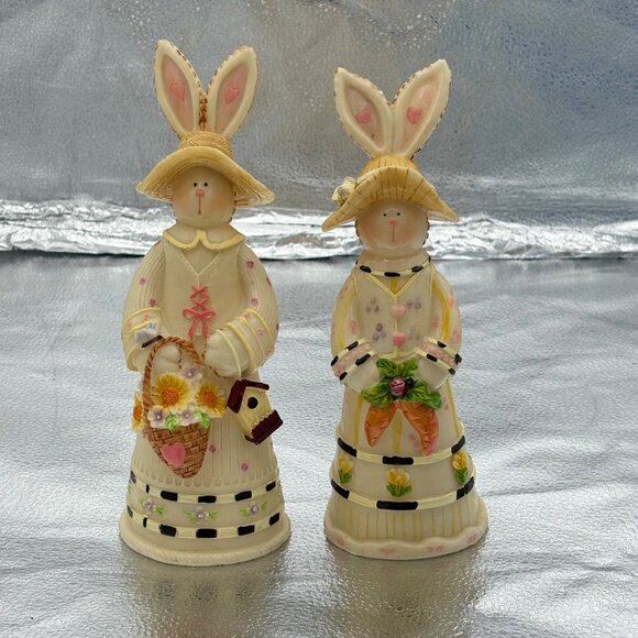 Vintage Bunny Figurines Dresses Baskets Flowers Hats‎ set of 2 Easter Gardening - Picture 1 of 14